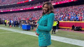 Maria Taylor is pregnant, set to give birth during NFL。